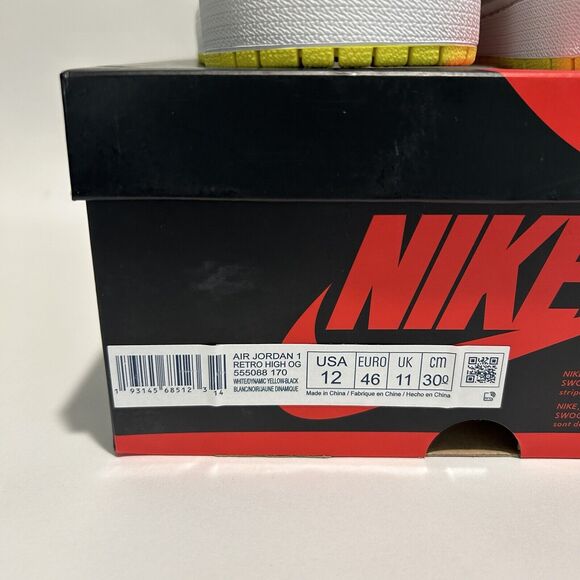 Nike Shoes Air Jordan 1 High OG “First Class Flight” 2019 - Picture 5 of 5